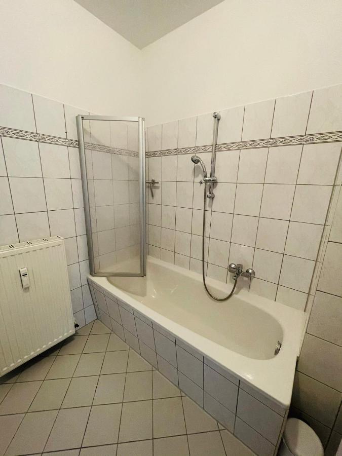 "Glueck Auf" Lichtdurchflutete Schicke Ferienwohnung In Zwickau Exterior foto